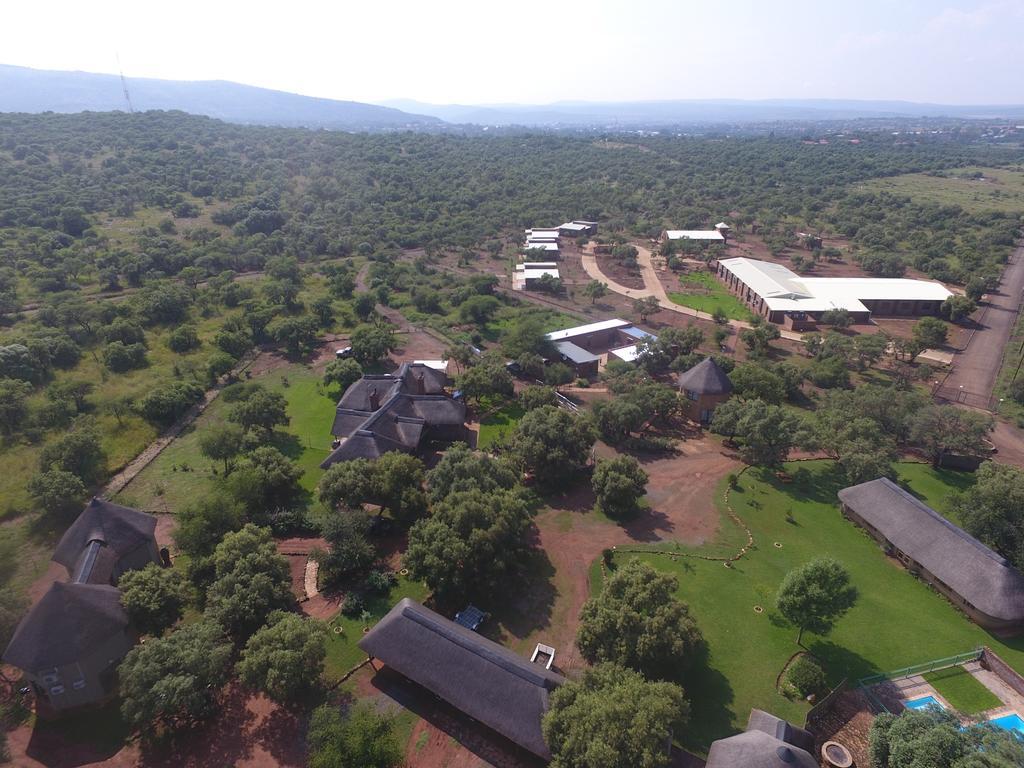 Kareespruit Game Ranch & Guest House Zeerust Kültér fotó